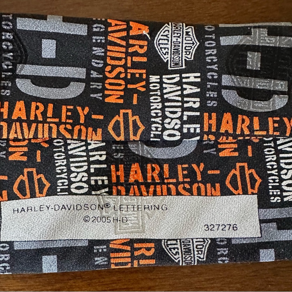 Harley-Davidson Black and Orange tie for Adventurous Style - Picture 3 of 3